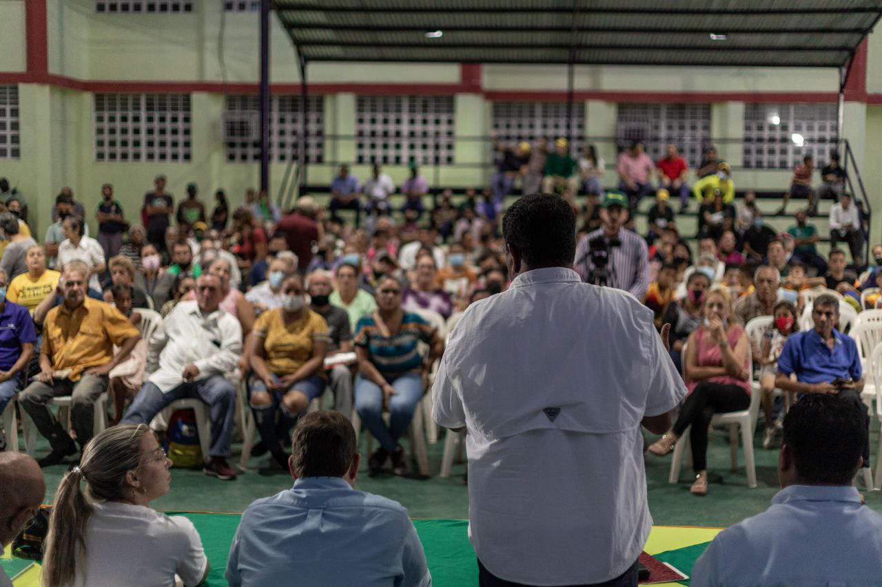 Alcalde Ramírez Colina Gabinete Parroquial