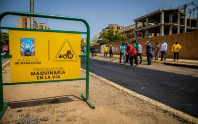 Alcaldía de Maracaibo inició con los trabajos de asfaltado en la Prolongación Circunvalación 2