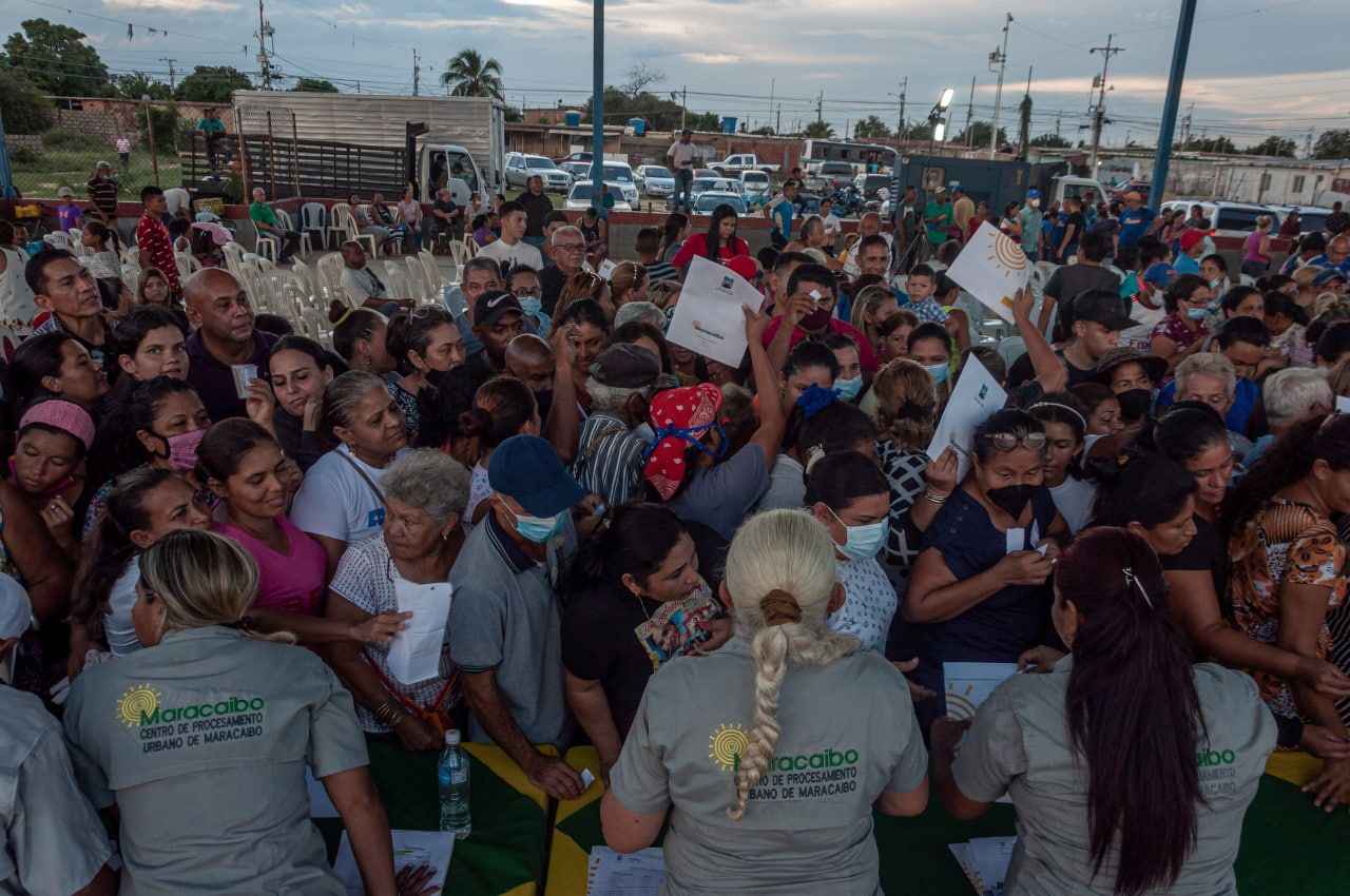 Casi 500 nuevas nomenclaturas para comunidades de Francisco Eugenio Bustamante entregadas por la Alcaldía de Maracaibo