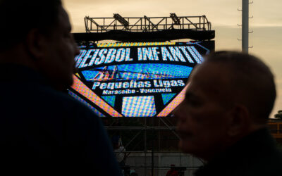 Venezuela B y Venezuela A se enfrentan en la final del Latinoamericano de Pequeñas Ligas de Béisbol en Maracaibo