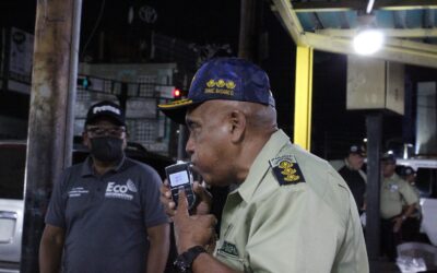 Alcaldía de Maracaibo dota de alcoholímetros a Polimaracaibo en el marco del plan ‘Seguro y Consciente’