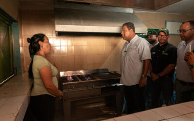 Alcaldía de Maracaibo con su programa Cocinando Seguro realiza acometida de gas en la Escuela Bolivariana Catatumbo