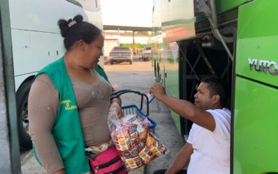 Comerciantes ambulantes que formalizó la Alcaldía para trabajar en el Terminal de Pasajeros: “Por fin fuimos escuchados”