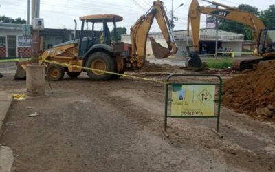 Vecinos de El Marite sienten “un alivio” gracias a la sustitución de un colector por la Alcaldía de Maracaibo