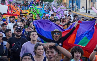 Jornada multiservicio para comunidad LGBTQI+ culmina con una marcha multicolor