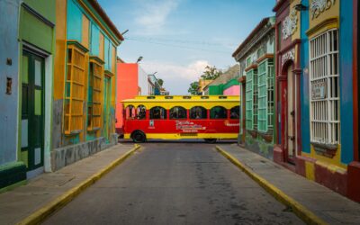 Tranvía de Maracaibo y su guía turístico están postulados al Premio Nacional de Turismo 2024