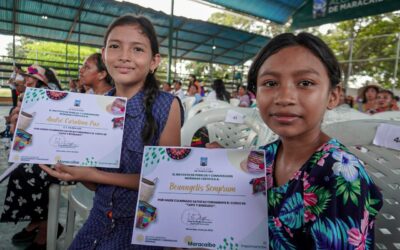 Niñas y adolescentes también se certifican en artesanía y tejido wayuu: “Es una buena oportunidad para nuestra vida y para la cultura”