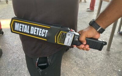 Pasajeros del Terminal de Maracaibo califican de “esencial” el uso de detector de metales como nuevo método de seguridad