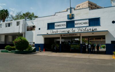 Alcaldía de Maracaibo impermeabiliza sede de bomberos La Ciega