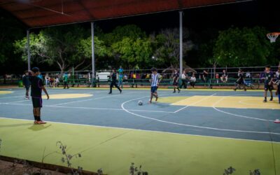 Restaurada cancha de uso múltiples en Vereda del Lago: Incluye fútbol y bolas criollas