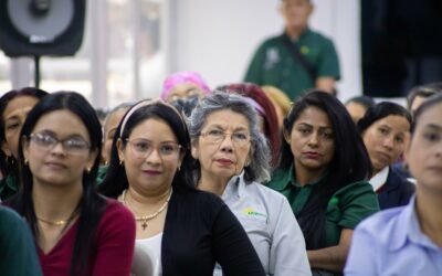 Alcaldía incentiva la independencia económica de las mujeres marabinas con capacitaciones en el área empresarial