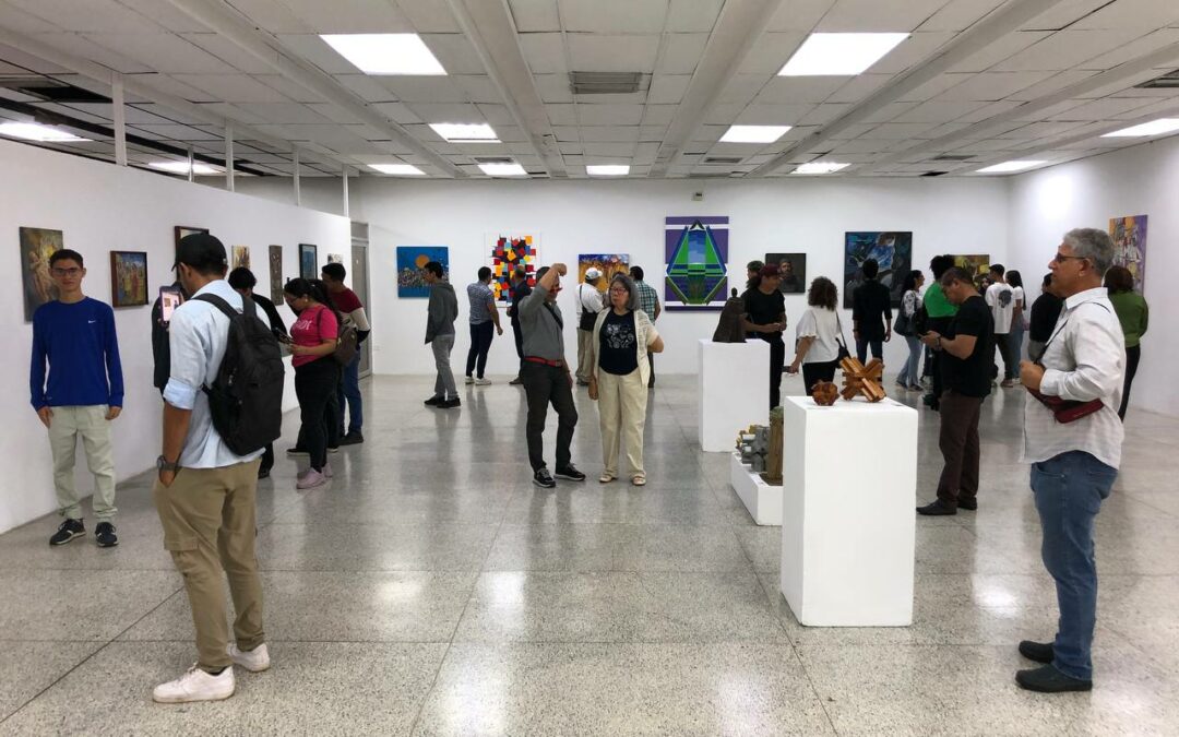 Alcaldía de Maracaibo rinde homenaje al artista plástico Aldo Storey con exposición “Storey por siempre”